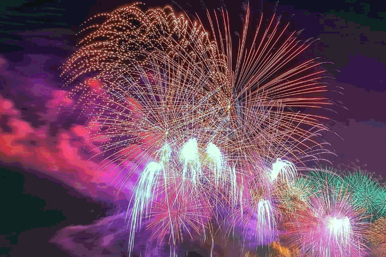 Профессиональная пиротехника ОПТОМ Беломорск  | belomorsk.salutsklad.ru